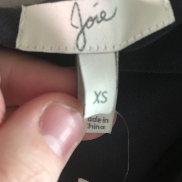 X Small Dark navy Joie Ruffled Blouse - Picture 3 of 4